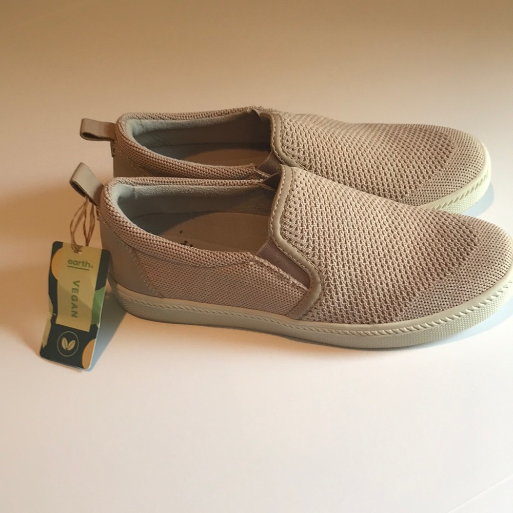 Earth zen groove vegan slip on sneakers blush/rose 7.5